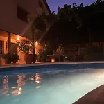 Hanami House Boutique 4 Estrellas Valle Del Jerte * نافاكونسيخو