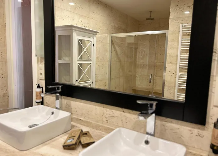 Kro Hanami House Boutique 4 Estrellas Valle Del Jerte Navaconcejo